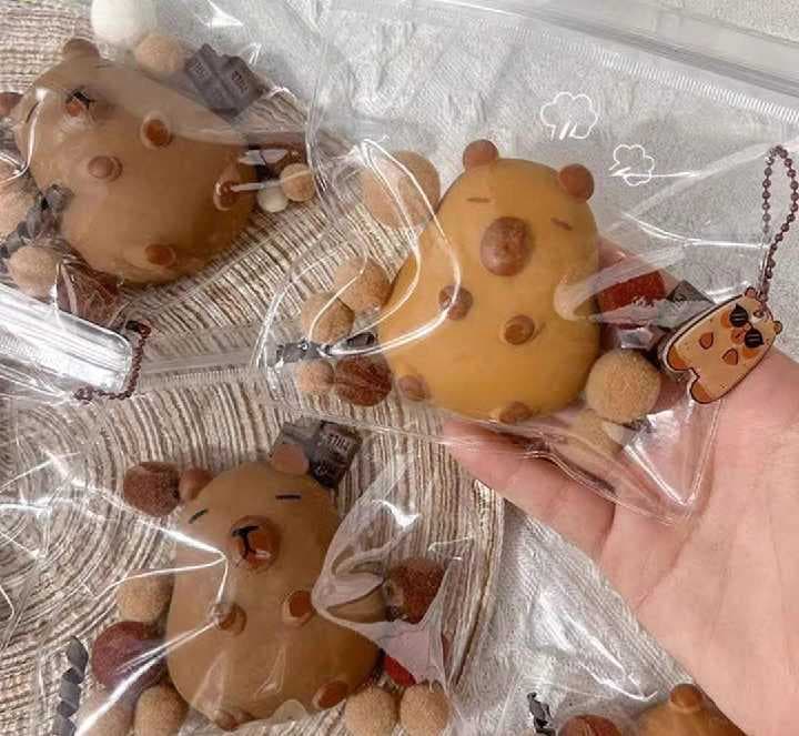 squishy capibara